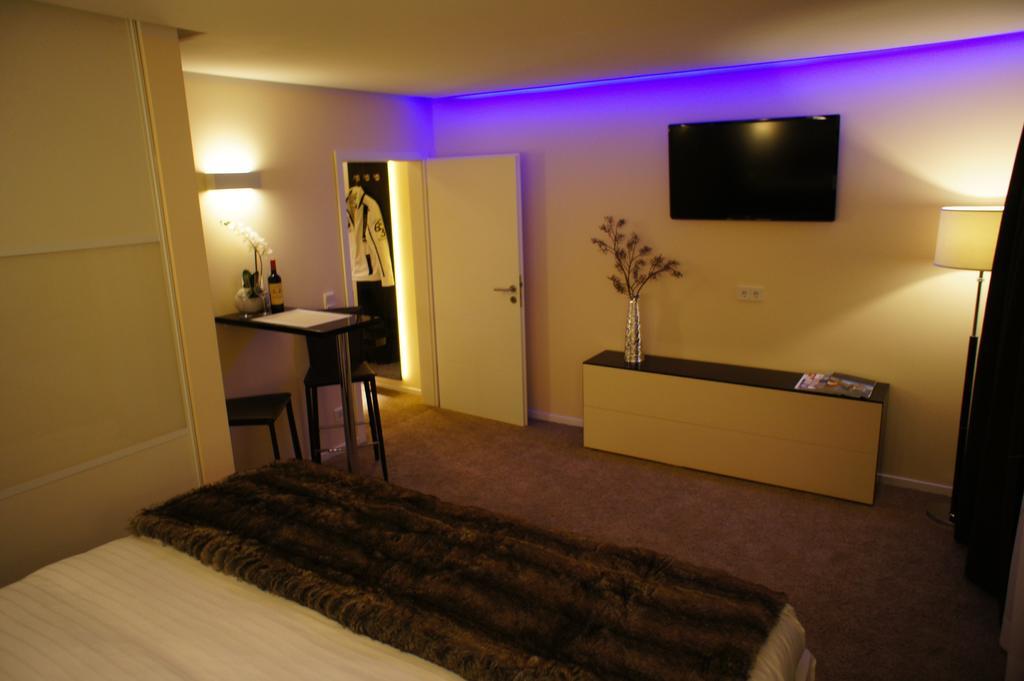 Design Apartment Naehe Duesseldorf 크레펠트 객실 사진