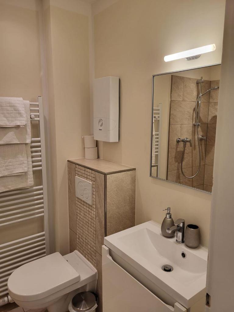Design Apartment Naehe Duesseldorf 크레펠트 외부 사진